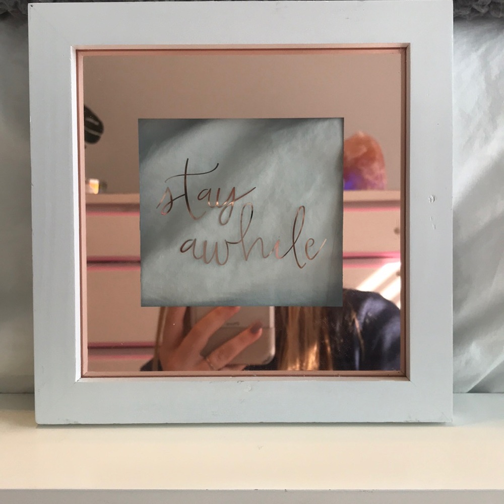 “Stay awhile” picture